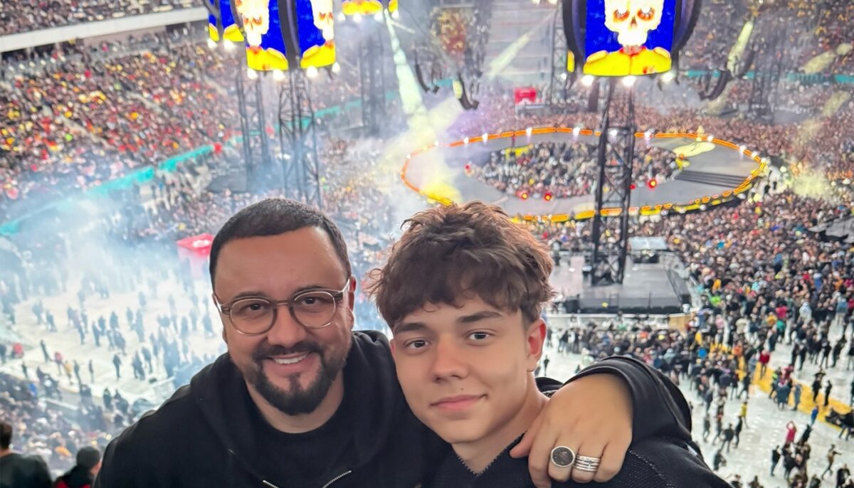 Imagine Stire Experiența lui Cătălin Măruță și a fiului David, aseară, la concertul Metallica. Ce au putut trăi cei doi: „Nu știu dacă pot explica” | 2review.ro