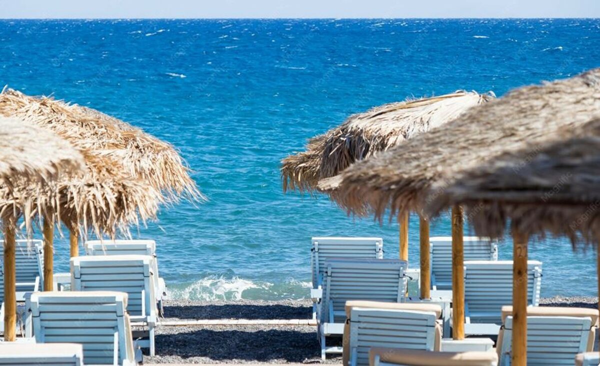Imagine Stire Caz surprinzător în turism. Un bărbat a fost despăgubit pentru că nu a găsit șezlong la plajă | 2review.ro