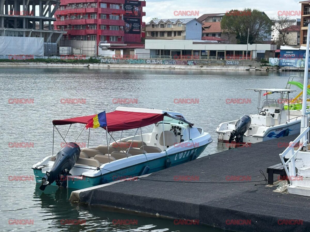 Imagine Stire Cât costă o plimbare cu vaporașul pe Lacul Costinești | 2review.ro