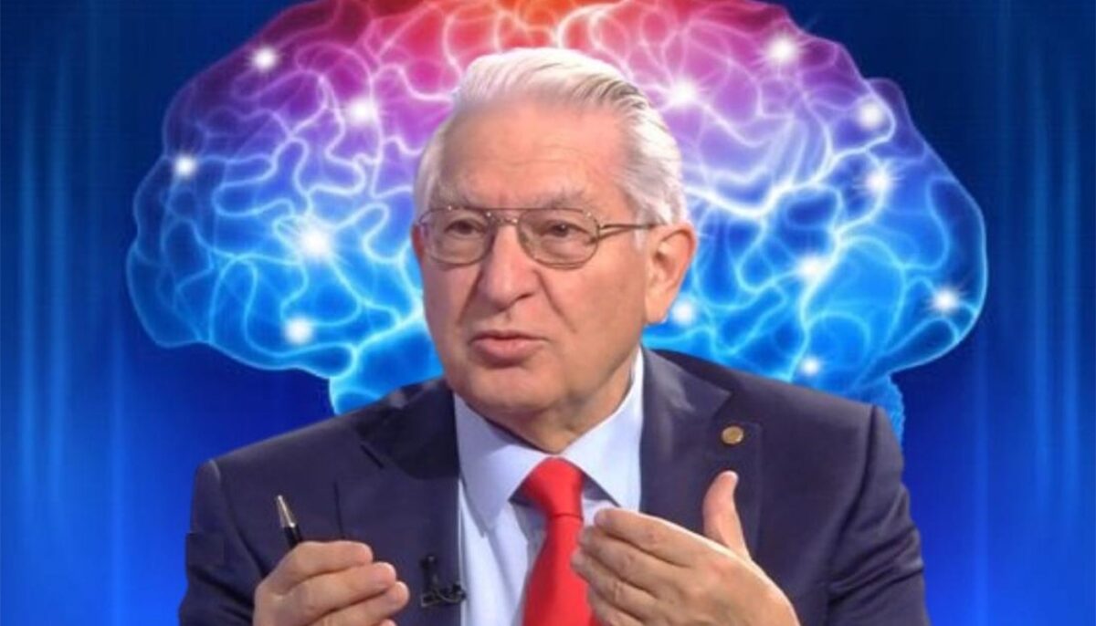 Imagine Stire Cele 3 alimente care te fac mai deștept, potrivit faimosului neurochirurg Vlad Ciurea | 2review.ro