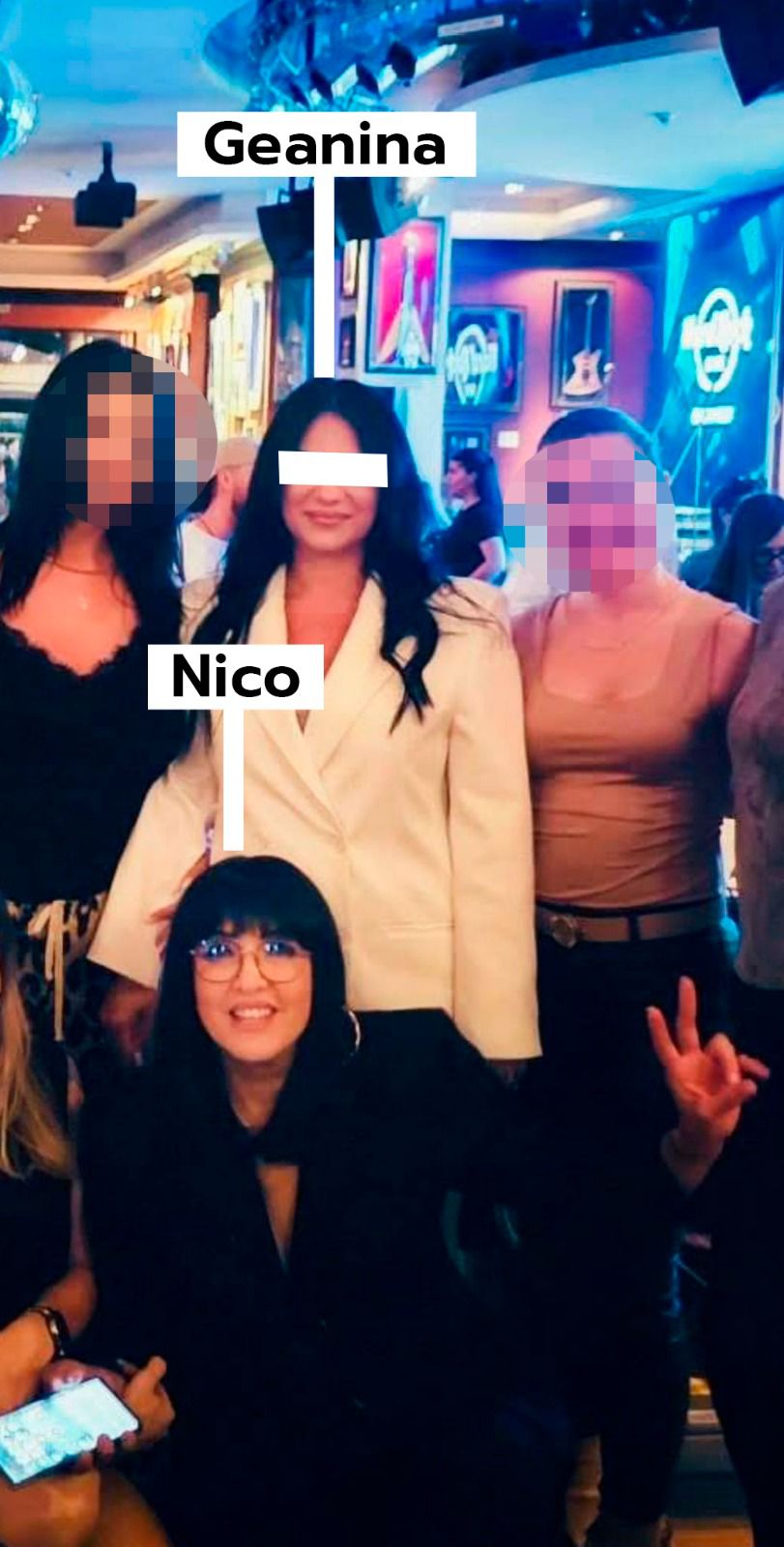 Geanina, alături de nașa ei, Nico, la concertul lui Cabron