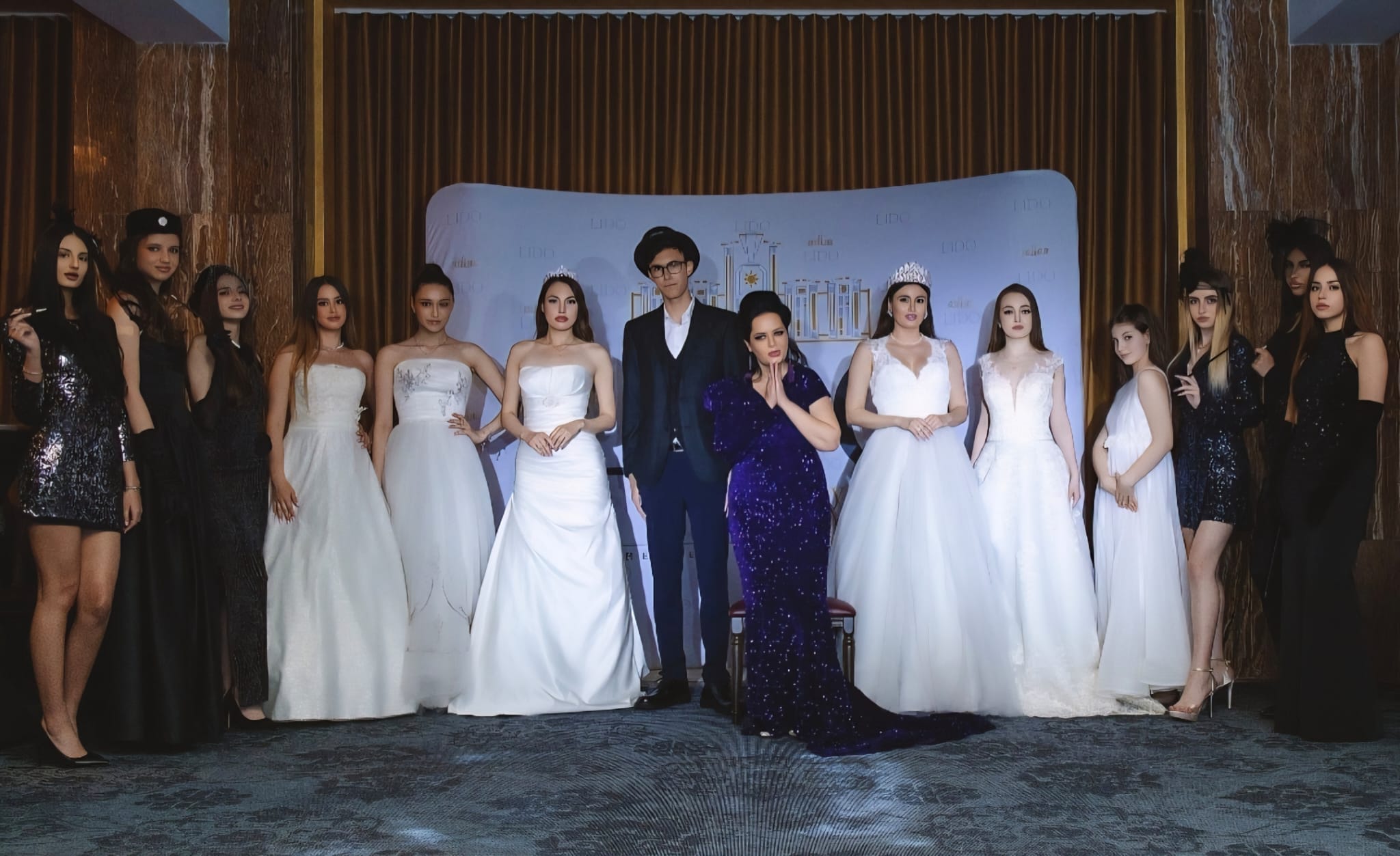 Beatrice Lianda Dinu a surprins cu un spectacol inedit de fashion-theatre