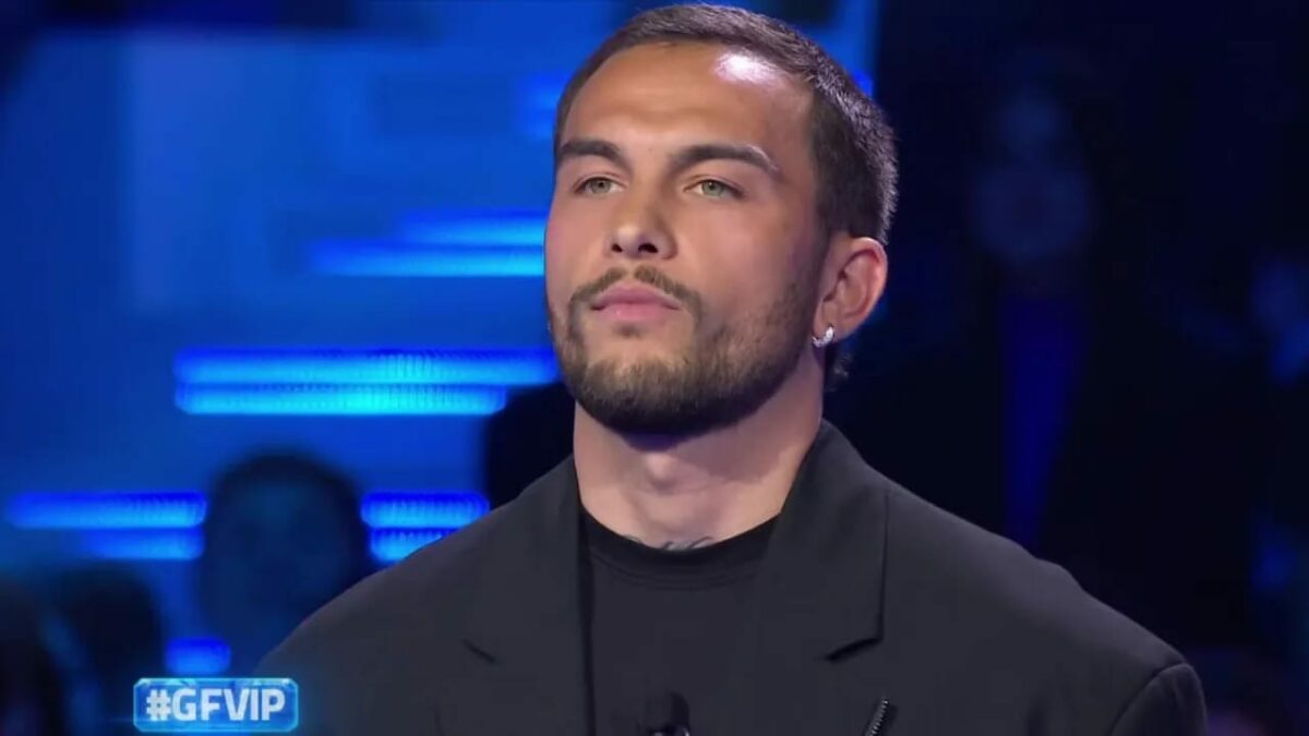 Imagine Stire Povestea românului care a impresionat Italia. Raul Dumitraș este în finala „Grande Fratello VIP” | 2review.ro