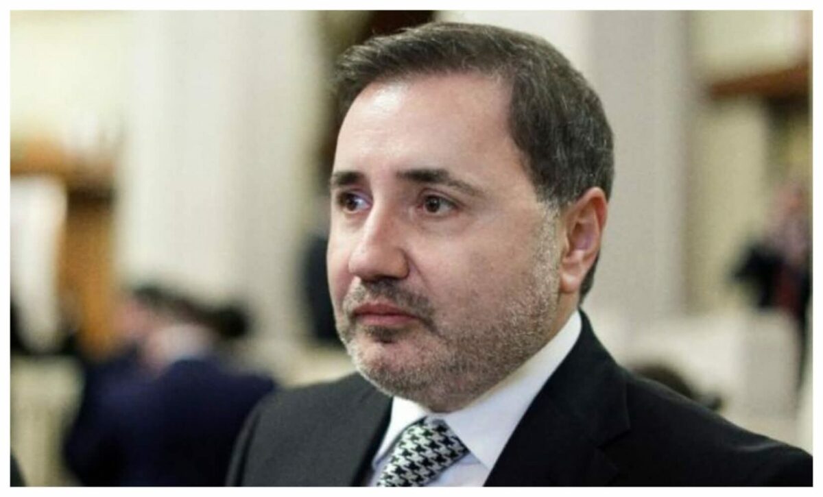 Imagine Stire Cristian Rizea, în mijlocul unui scandal! A jignit-o pe Maia Sandu și a fost luat de forțele de ordine | 2review.ro