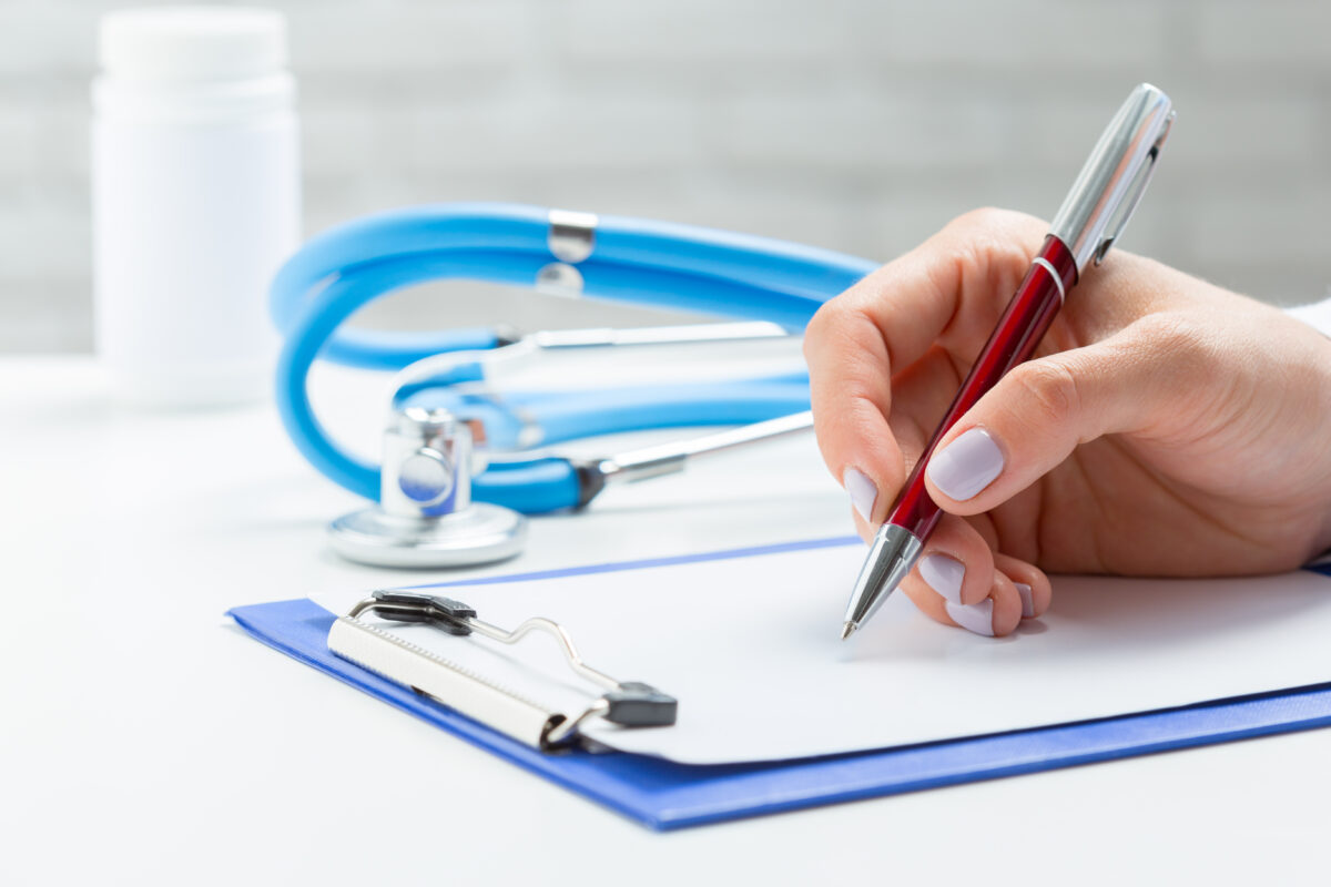 Imagine Stire Noi reguli pentru concediile medicale din 2026. Cine va primi bani chiar din prima zi | 2review.ro