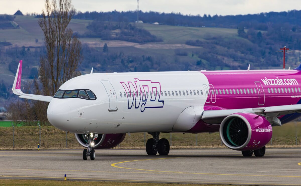 Imagine Stire Wizz Air, noi reguli pentru pasageri! Cu câte ore înainte trebuie să fii în aeroport, ca să nu pierzi avionul | 2review.ro