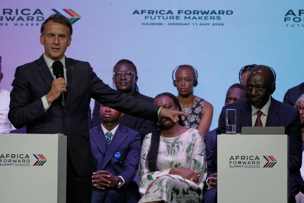 Imagine Stire Emmanuel Macron s-a enervat grav în timpul unui eveniment organizat la Nairobi. Pe cine a apostrofat imediat: „Este o totală lipsă de respect” | 2review.ro