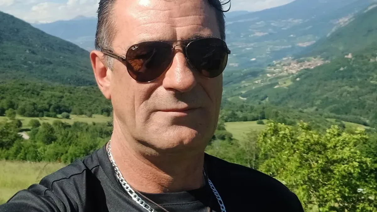 Imagine Stire Tragedie românească în Italia! Vasile a murit la doar 52 de ani, în urma unui accident la locul de muncă | 2review.ro