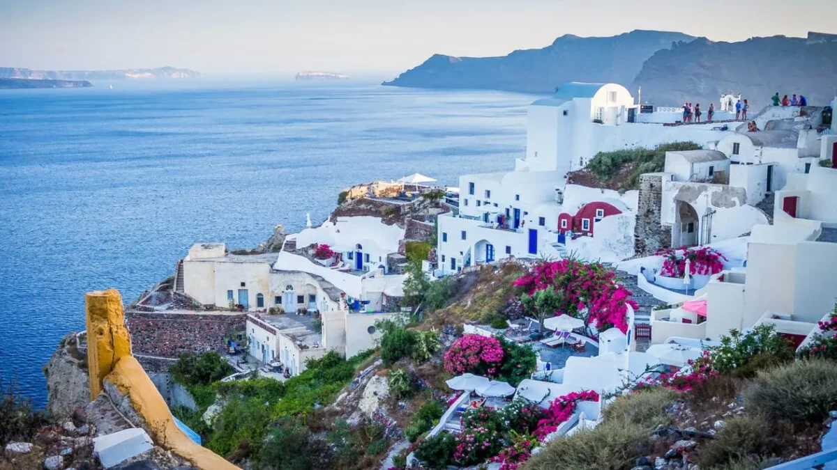 Reguli de circulație în Grecia. Ce trebuie să știi înainte să pleci la drum