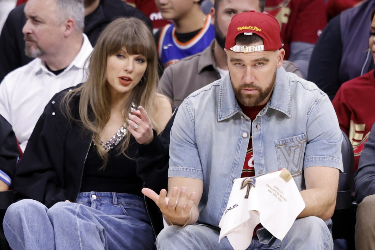 Taylor Swift și Travis Kelce s-ar căsători săptămâna aceasta. Detaliile care i-au dat de gol pe cei doi