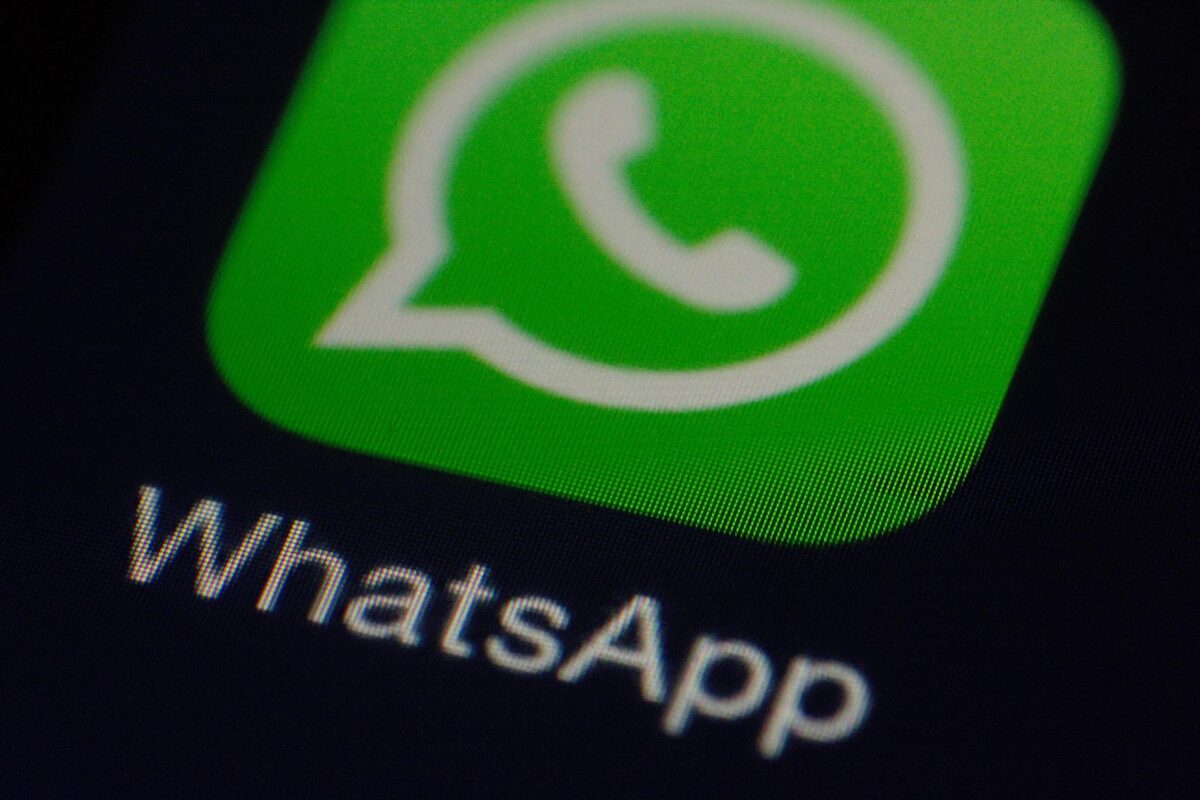 Schimbări radicale pentru utilizatorii WhatsApp. Ce introduce aplicația deținută de Meta