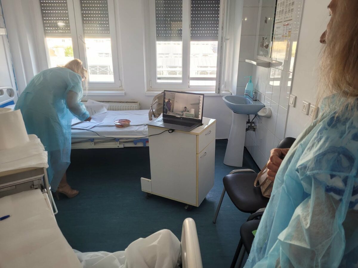Răzvan Coșoreci, un elev din Târgu Jiu, a dat BAC-ul la română de pe patul de spital. În urmă cu o zi, fusese operat