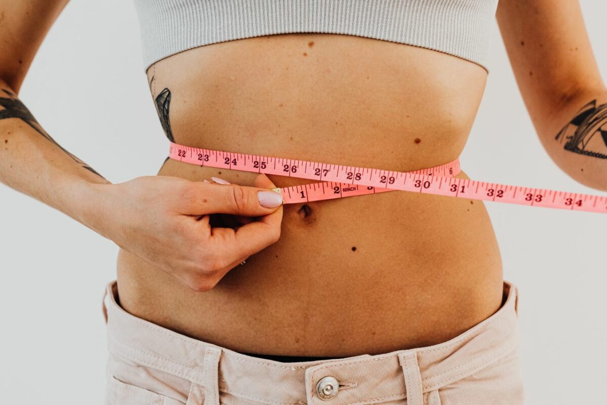 Nutriționistul Carmen Barcan dezvăluie secretul unui abdomen plat. Ce alimente trebuie să mănânci zilnic