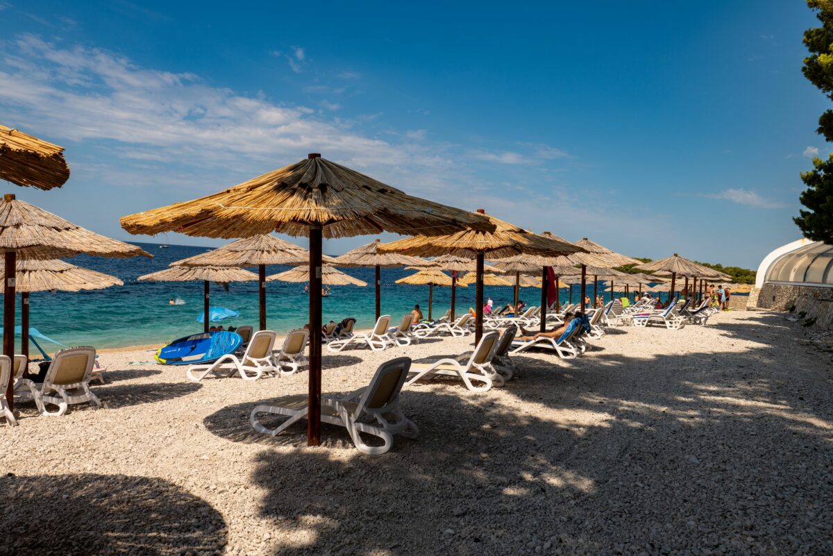 Ce nu ai voie să iei de pe plajele din Grecia. Amenzile pot ajunge la 1.000 de euro