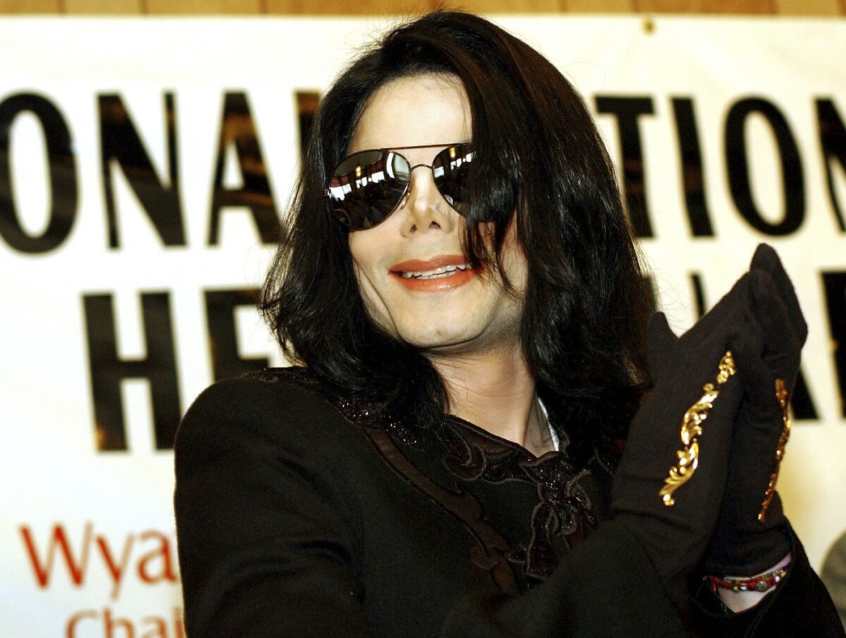 Noi dezvăluiri despre Michael Jackson. Ce obișnuia să bea în fiecare seară, înainte să moară