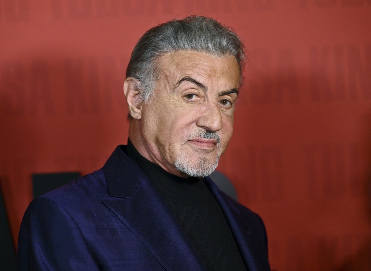 Suma colosală cu care Sylvester Stallone și-a vândut ceasul de colecție Patek Philippe Grandmaster Chime. Compania a reacționat dur