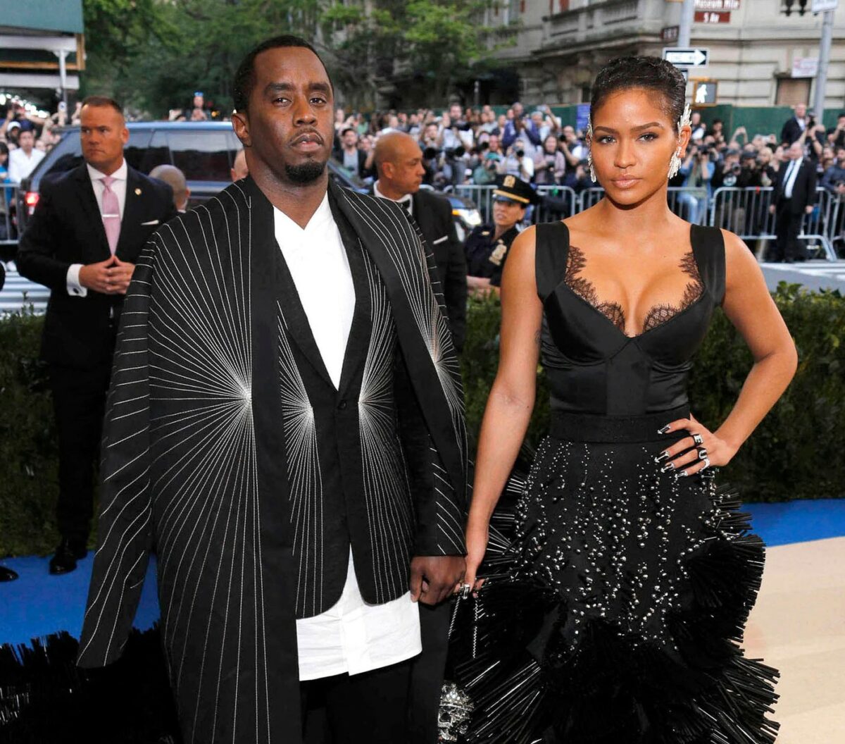 Cassie Ventura ar fi părăsit Statele Unite după ce a depus mărturie împotriva lui P. Diddy, dar problemele nu s-au terminat