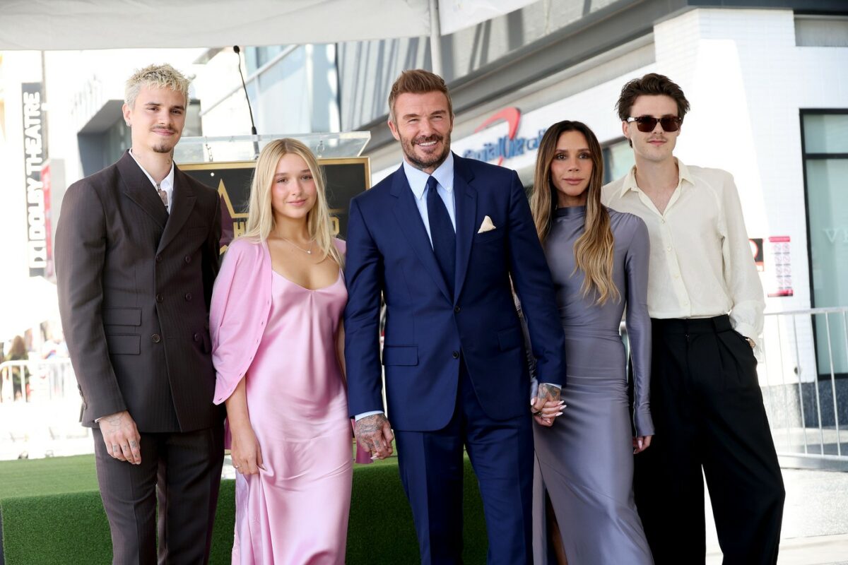 Romeo Beckham lansează o „săgeată” către fratele lui, Brooklyn. Mesajul despre Harper care a atras imediat atenția fanilor