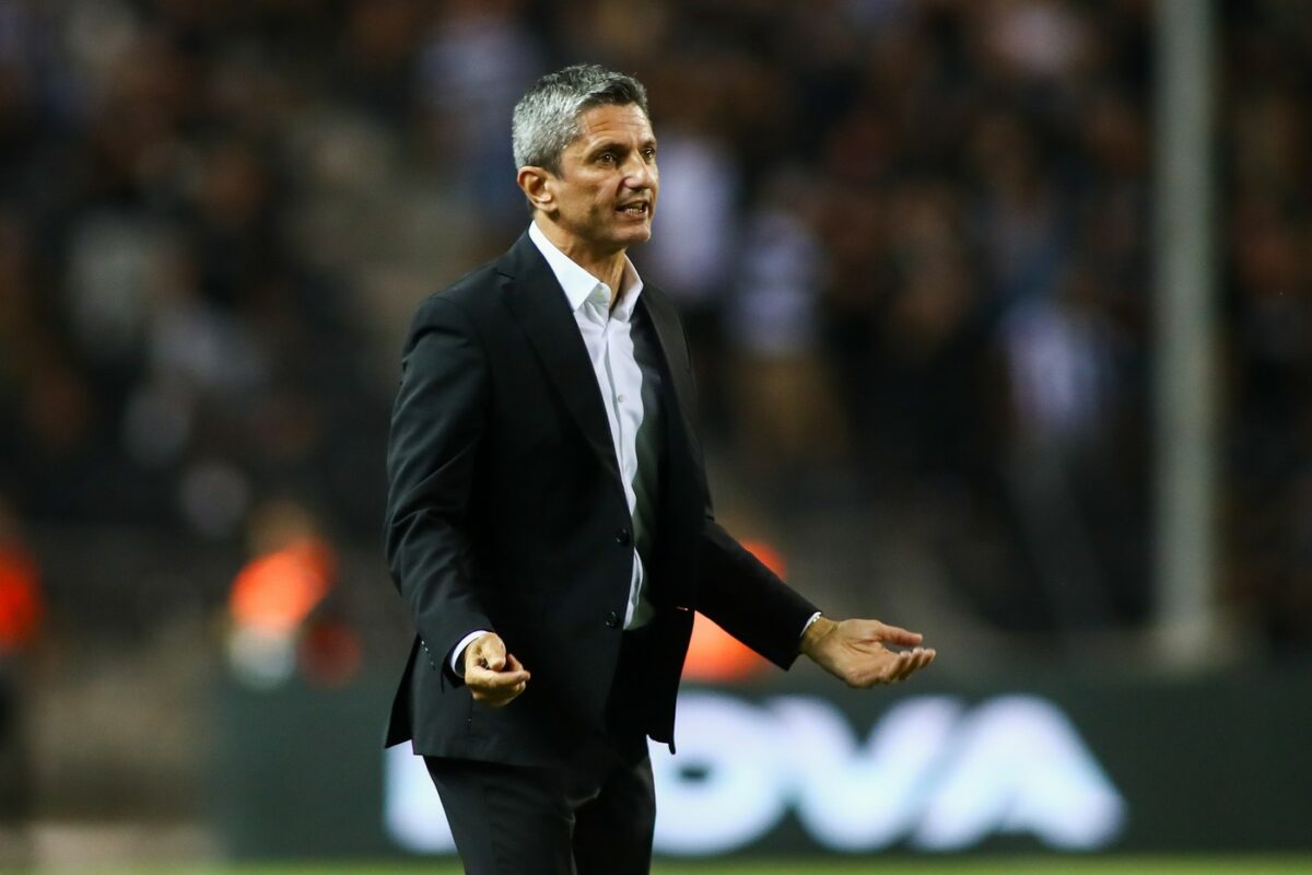 Ce salariu uriaș ar urma să primească Răzvan Lucescu la Qatar, după ce a plecat de la PAOK Salonic