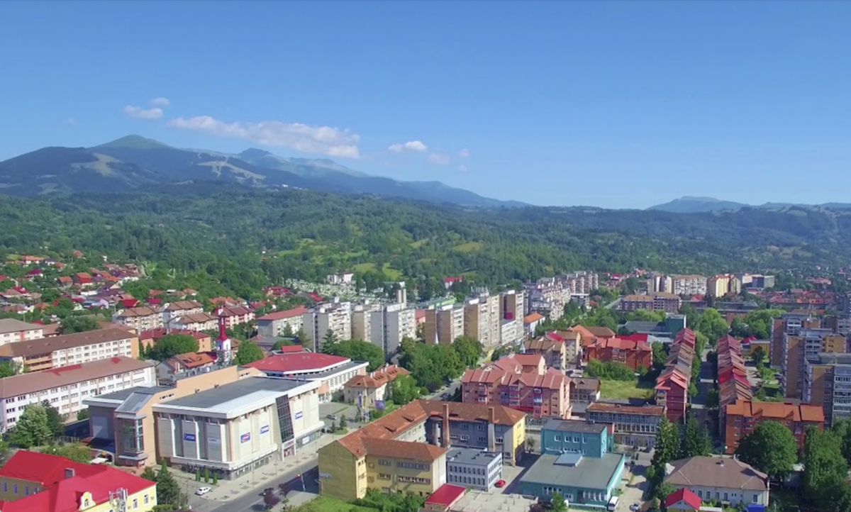 Orașul din România în care un apartament cu 4 camere costă doar 22.500 euro, acum, în iulie 2026
