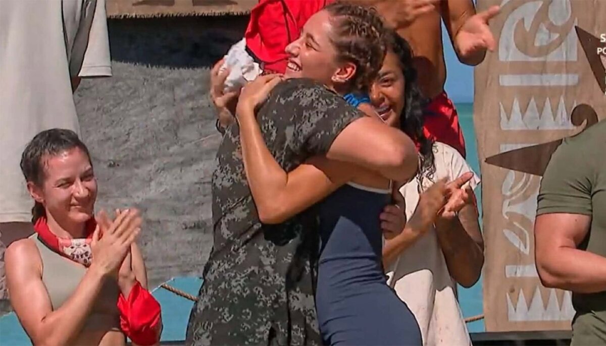 Există viață după Survivor. Bibi, „iubita” lui Aris Eram din Dominicană, s-a angajat la doar 20 de ani. Ce meserie practică