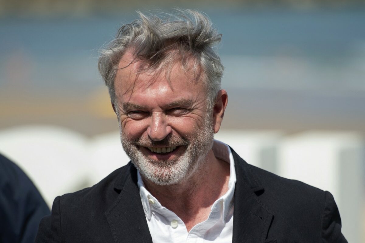 Ce avere avea Sam Neill, de fapt. Starul din Jurassic Park a murit la 78 de ani