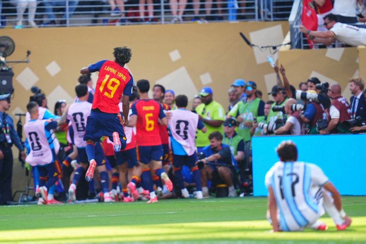 Spania a câștigat Cupa Mondială 2026! Lamine Yamal i-a „suflat” trofeul de sub nas lui Messi