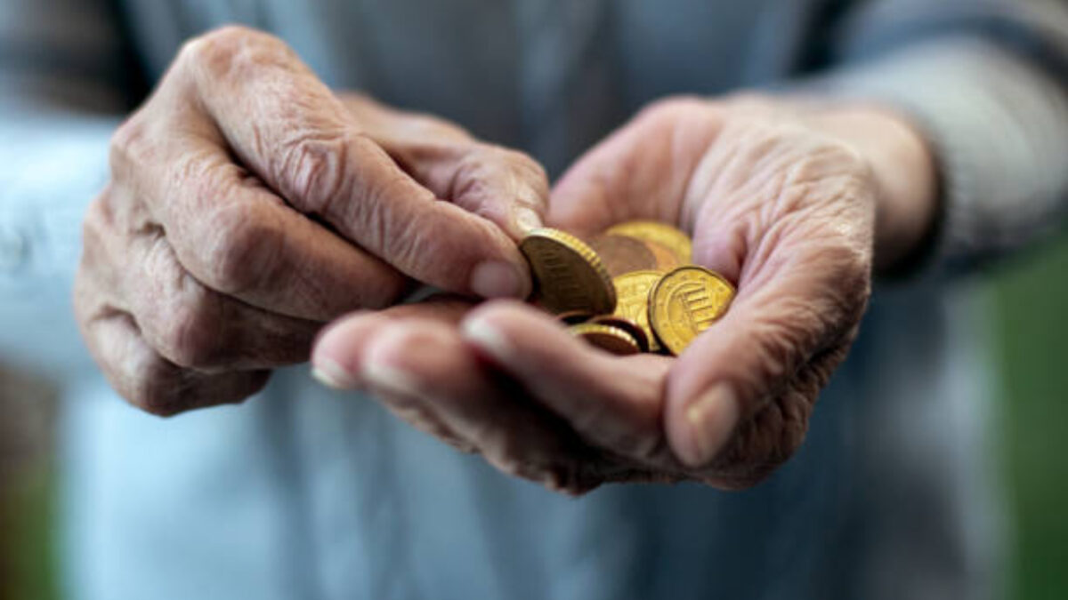 Cât primesc pensionarii din Bulgaria. Sute de mii de oameni au pensii de maximum 322 de euro