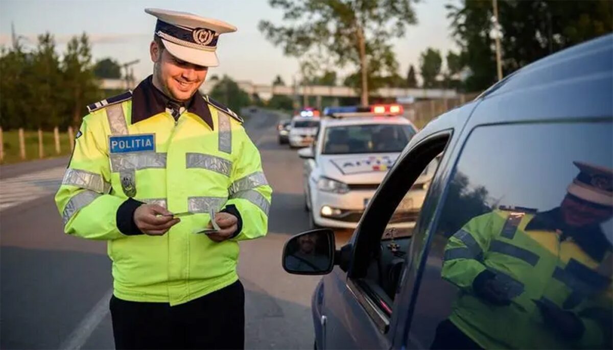 1.000 lei amendă pentru toți șoferii români care fac această greșeală în timp ce conduc. 99% nici nu știu că este interzis