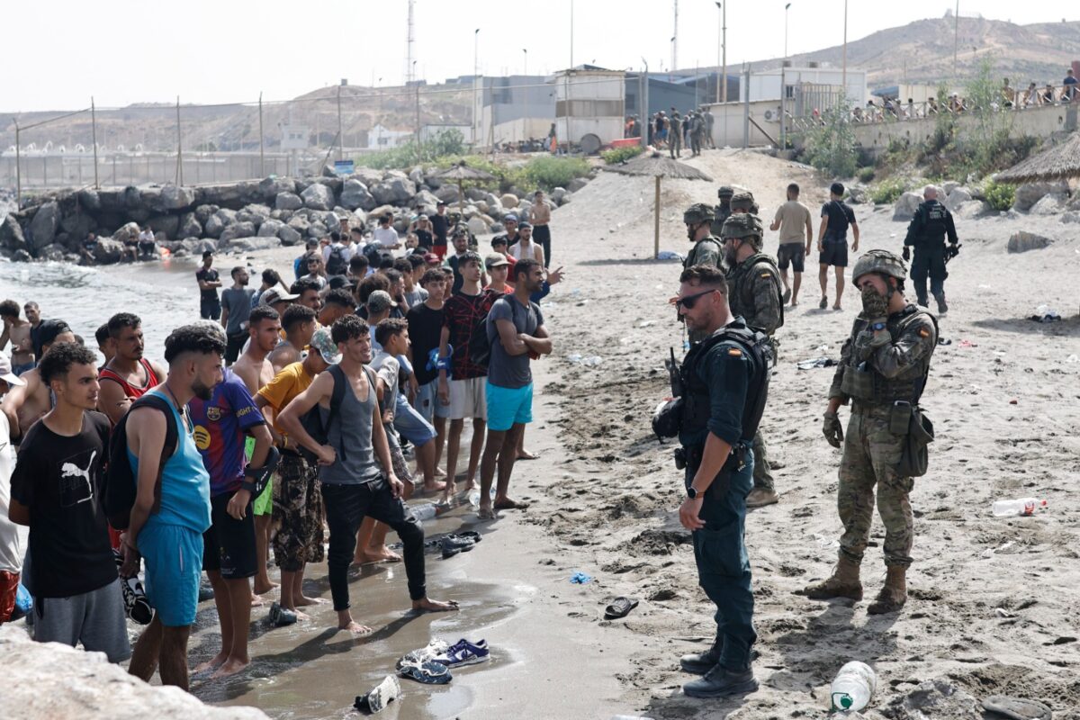 Marocanii vor să invadeze din nou Ceuta. Pe ce dată se pregătesc de asalt