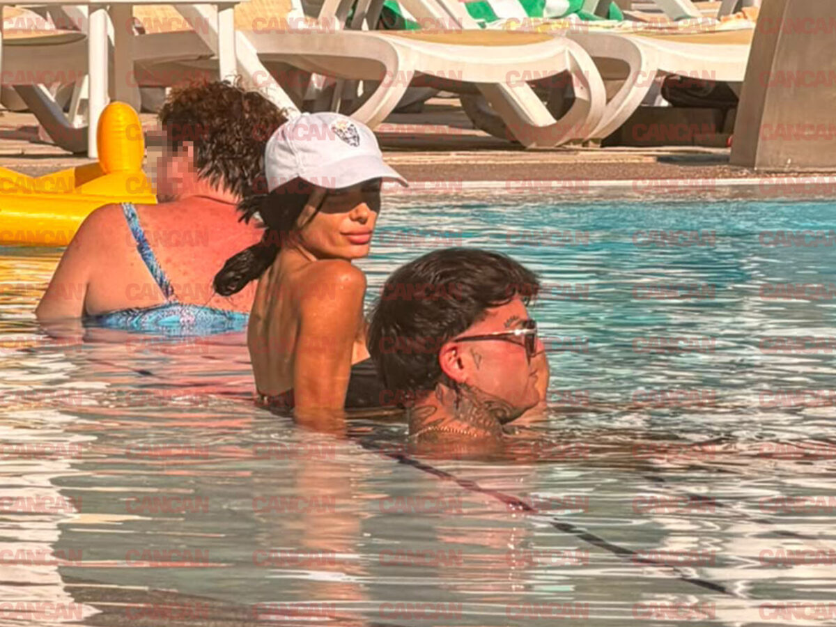 George cu Bambolina lui la piscină