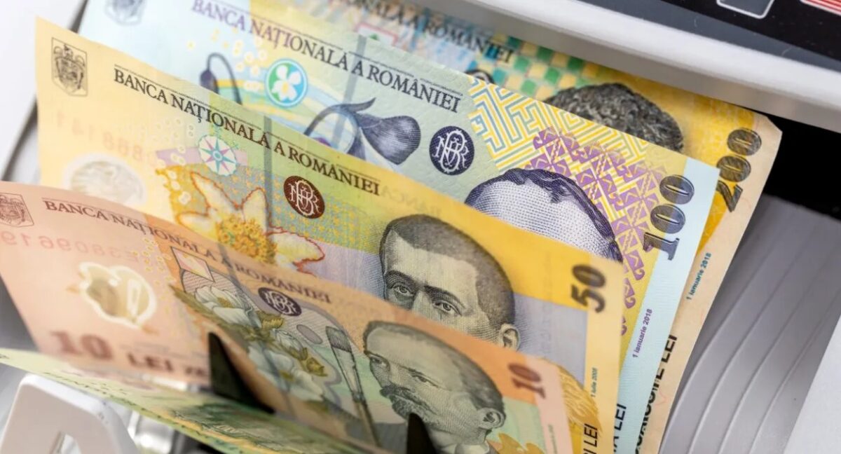 Când ar putea scădea prețurile din România. Anunțul de ultima oră de la BNR despre inflație
