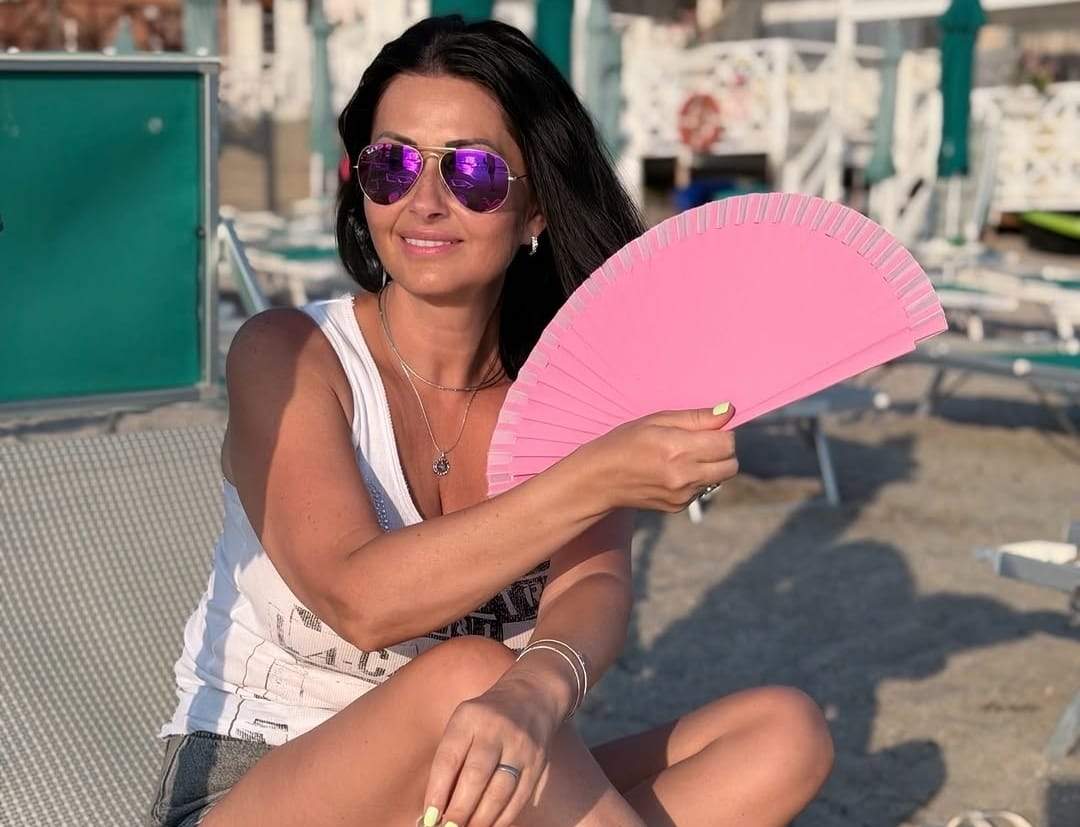 Casa din Italia a Gabrielei Cristea a început să fie demolată. Prezentatoarea TV a arătat primele imagini