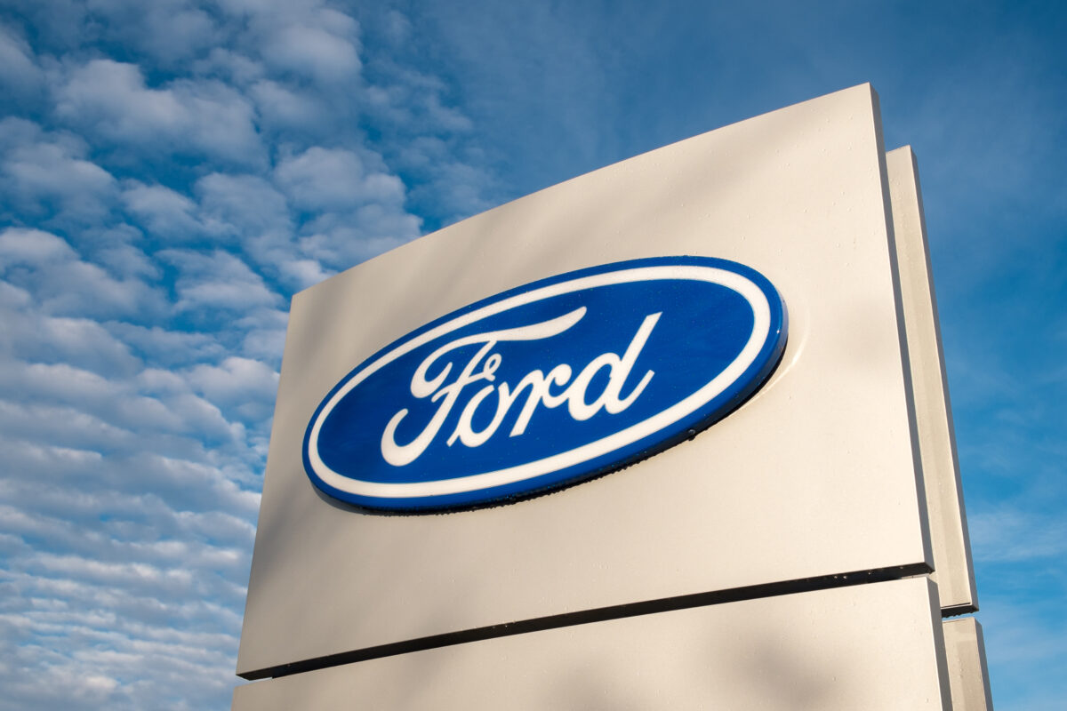 Producția Ford din România se oprește până pe 19 august. Care este adevăratul motiv