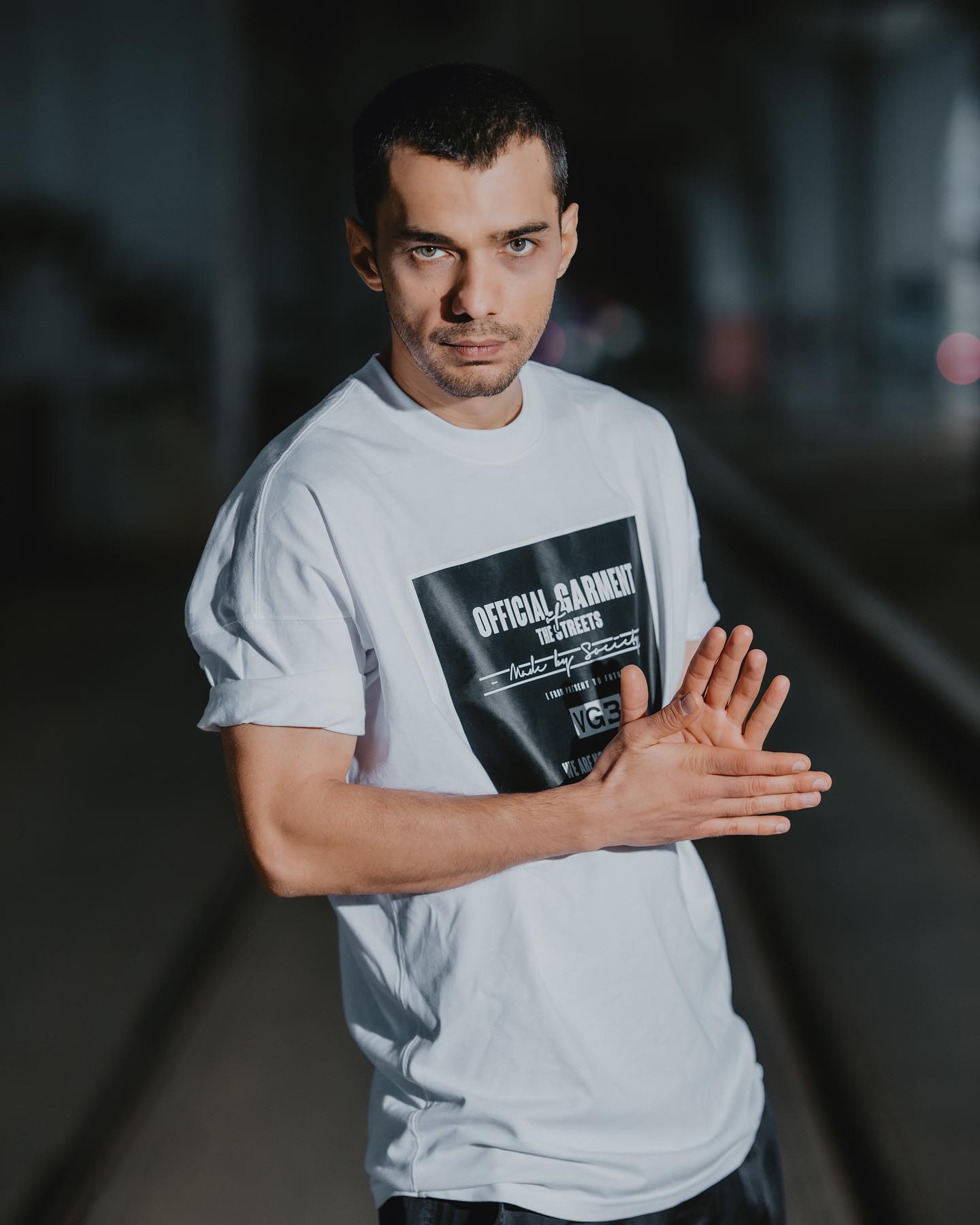 Artistul le face surprize celor apropiați