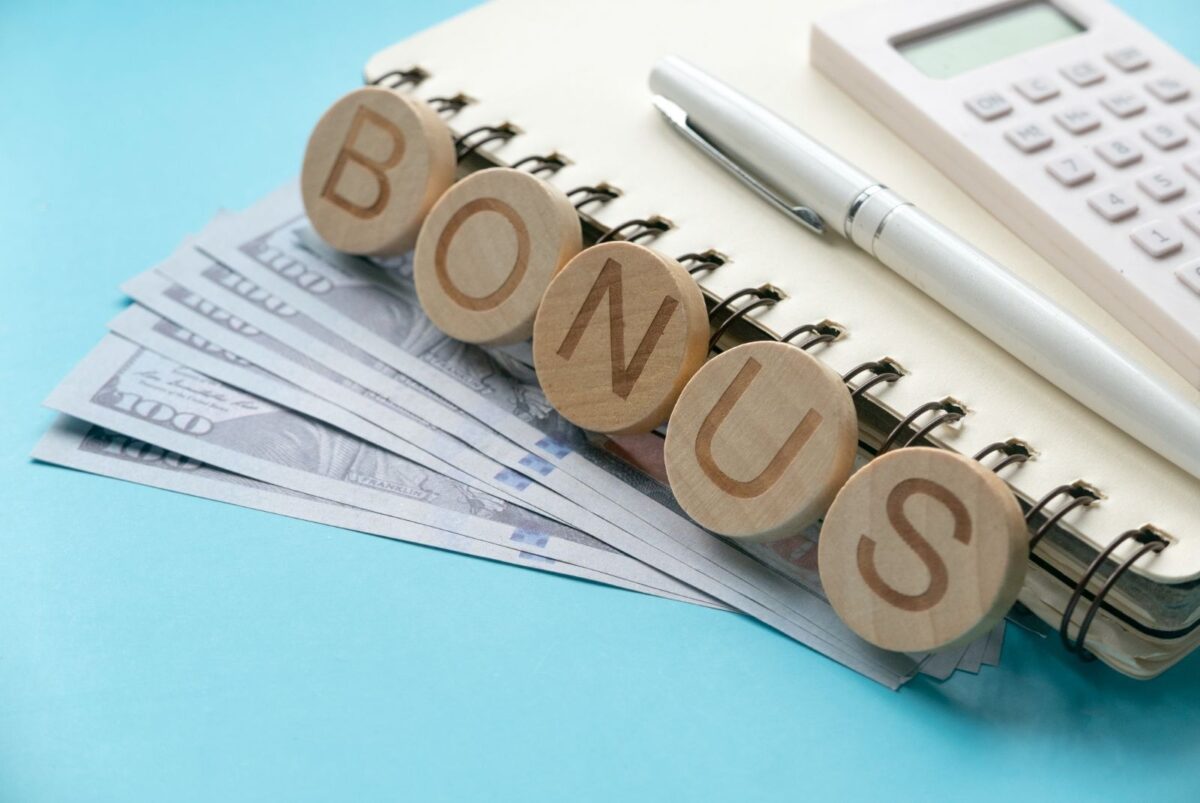 (P) Psihologia recompenselor: de ce ofertele gratuite ne captează atât de ușor atenția