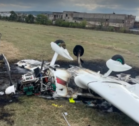 Avion prăbușit/ sursa foto: captură video PRO TV