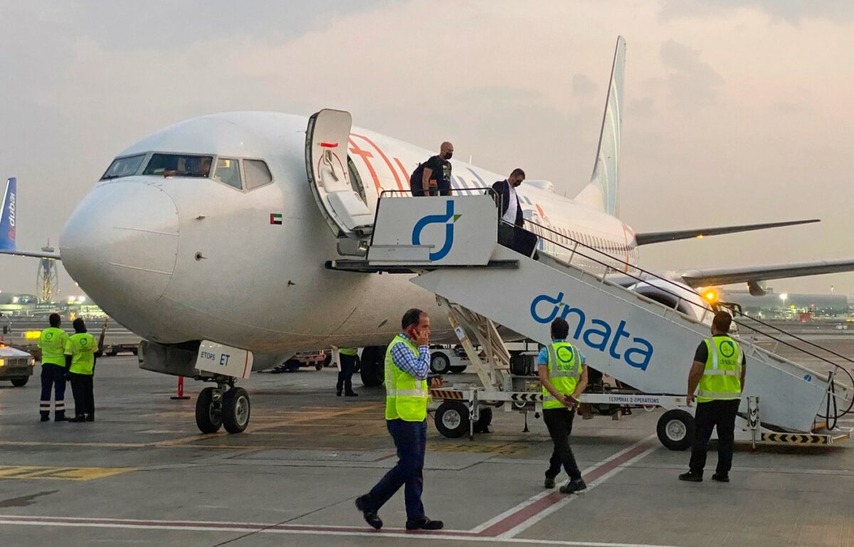 Alertă în aer! Un avion Flydubai, cu 180 de pasageri la bord, a transmis cod de deturnare