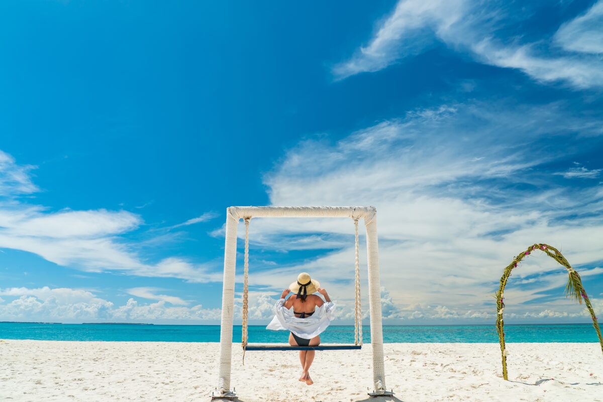 A crezut că și-a găsit paradisul în Zanzibar, dar realitatea a făcut-o să plece. Ce a pățit după 2 ani