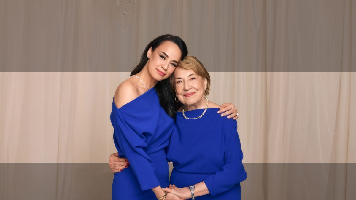 Mama Andreei Raicu a împlinit 87 de ani. Ce spune vedeta despre relația lor
