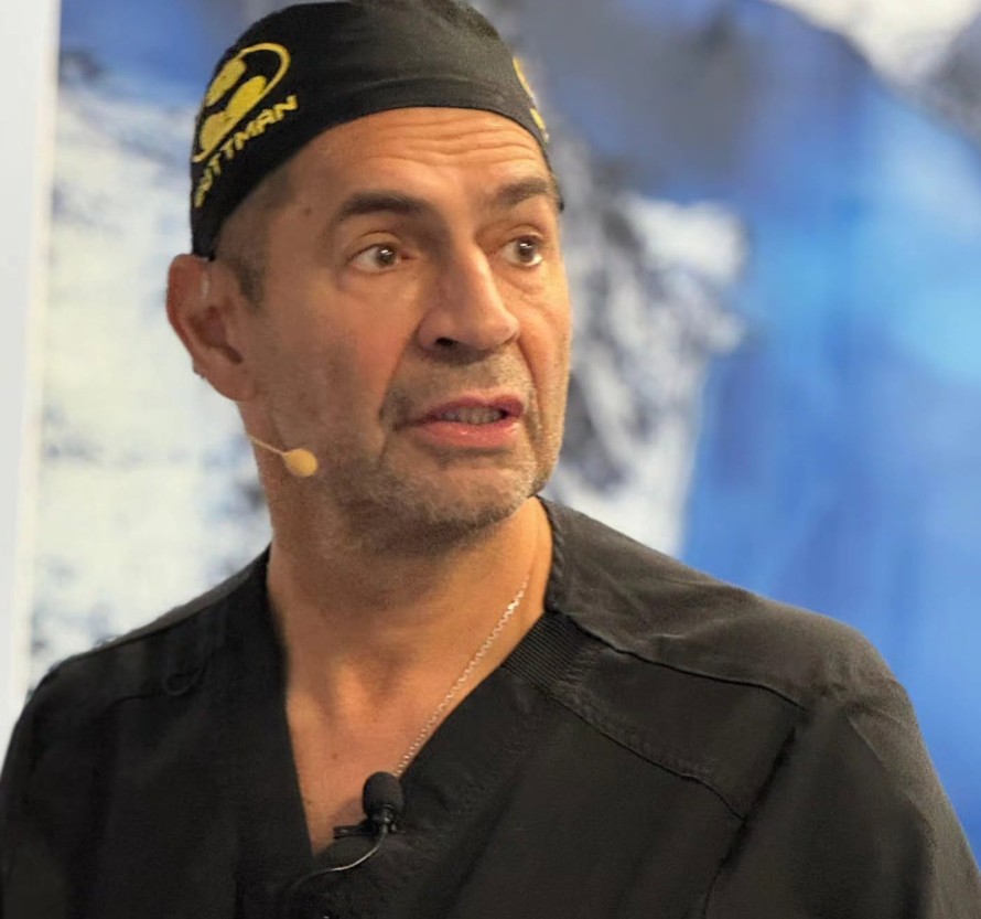 Alexander Aslani