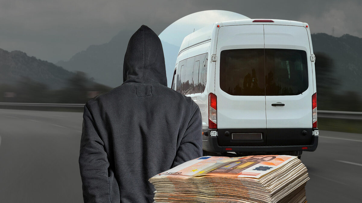 Lovitură de peste 1 milion de euro într-o bancă din București! Angajata a „spart” conturile baronilor maxi-taxi și și-a plătit nunta, vacanțele și mașina soțului