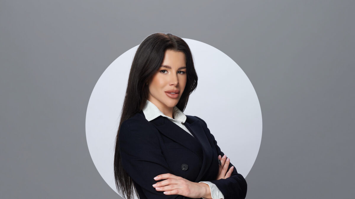 Trecutul o macină pe Miruna Milu. Vedeta recunoaște fără menajamente: „Nu aș mai face nimic din ceea ce am făcut”