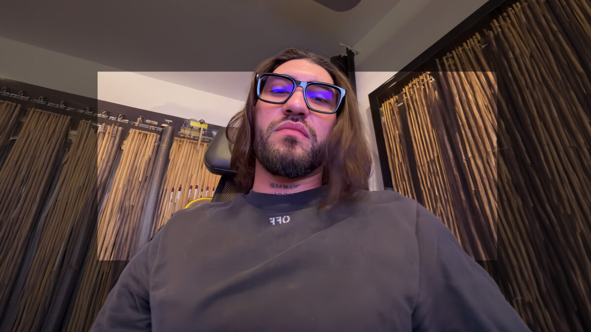Ian, primele declarații după gestul controversat făcut pe scenă: ”Sunt bărbat! Îmi asum consecințele și pe cale legală!”