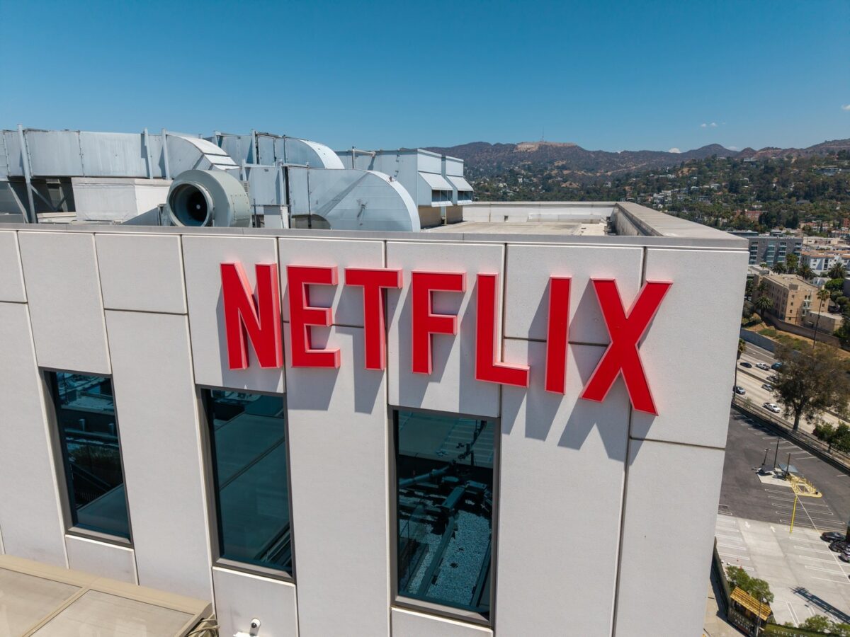 Concedieri masive la Netflix! Aproximativ 1.000 de angajați își vor pierde locurile de muncă