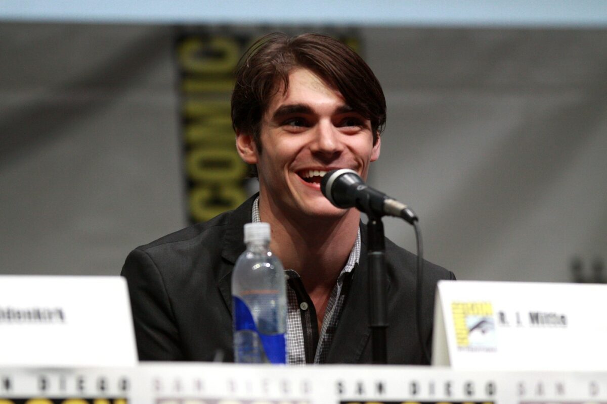 S-a aflat cauza decesului lui RJ Mitte din Breaking Bad. Modul în care și-a găsit sfârșitul